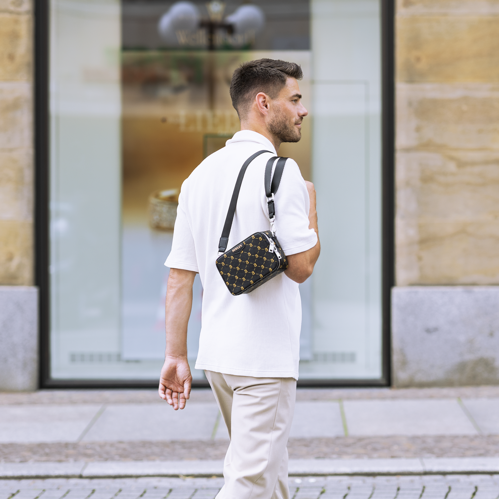 Shoulder bag Schwarz + cardholder